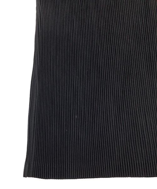 PLEATS PLEASE（プリーツプリーズ）PLEATS PLEASE (プリーツプリーズ) 半袖ブラウス ブラック サイズ:表記無しの古着・服飾アイテム