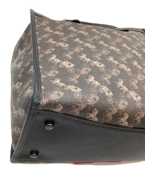 COACH（コーチ）COACH (コーチ) フィールド トート ホース アンド キャリッジ プリント アンド ヴァーシティストライプ ブラウン×レッドの古着・服飾アイテム