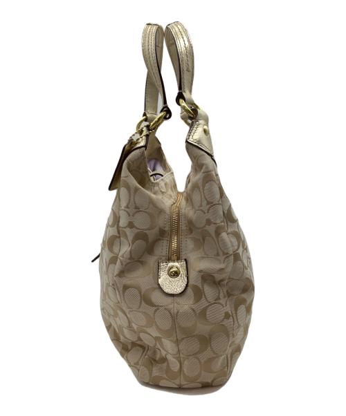 COACH（コーチ）COACH (コーチ) ソーホー シグネチャー ラージ ホーボー ベージュの古着・服飾アイテム
