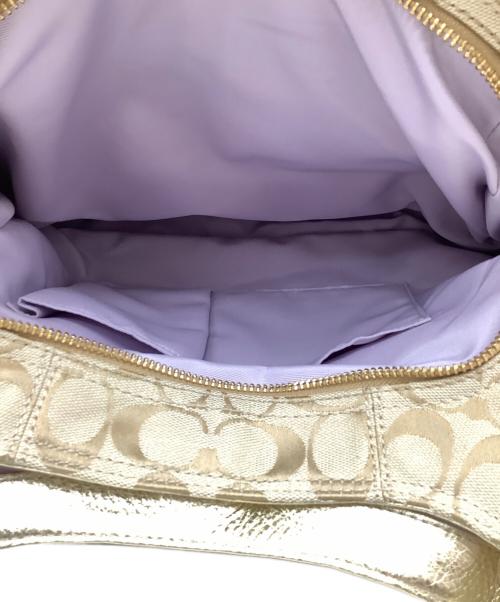 COACH（コーチ）COACH (コーチ) ソーホー シグネチャー ラージ ホーボー ベージュの古着・服飾アイテム