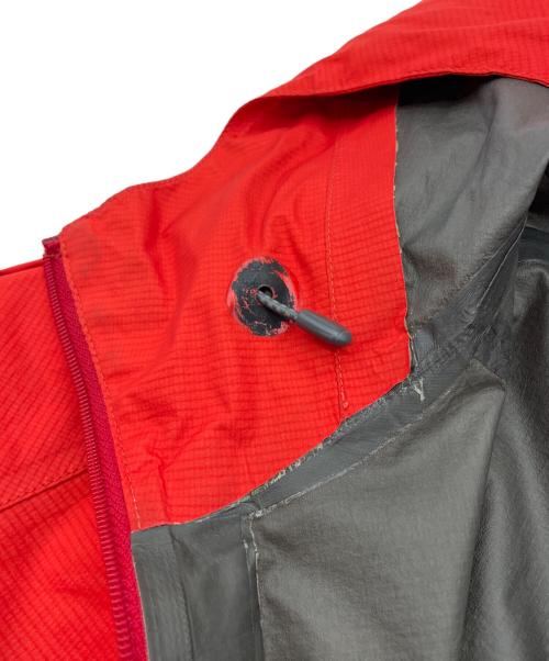 THE NORTH FACE（ザ ノース フェイス）THE NORTH FACE (ザ ノース フェイス) ストラタスジャケット レッド サイズ:Sの古着・服飾アイテム