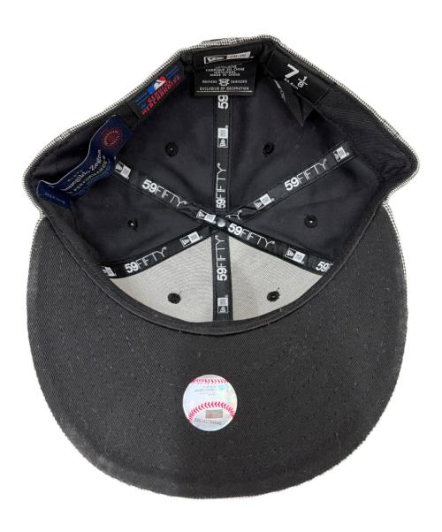 New Era（ニューエラ）New Era (ニューエラ) Ermenegildo Zegna (エルメネジルド・ゼニア) 59FIFTY NEW YORK YANKEES グレー サイズ:SIZE 7 1/8(56.8cm)の古着・服飾アイテム