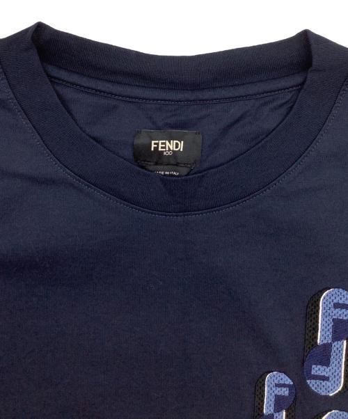 FENDI（フェンディ）FENDI (フェンディ) FFロゴ グラフィック 刺繍 コットン 半袖 Tシャツ ネイビー サイズ:Lの古着・服飾アイテム
