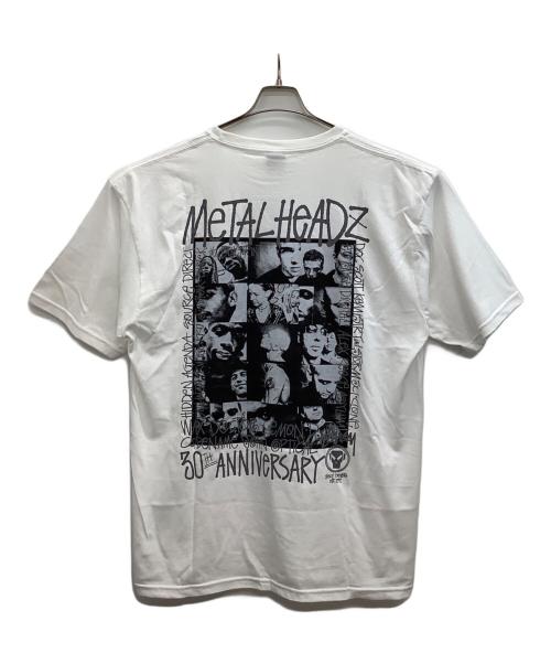 stussy（ステューシー）stussy (ステューシー) Goldie Metalheadz Stussy x Goldie Metalheadz 30 Tee ホワイト サイズ:XL 未使用品の古着・服飾アイテム