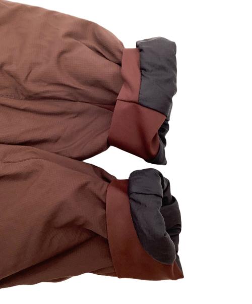 ARC'TERYX（アークテリクス）ARC'TERYX (アークテリクス) フーデッドジャケット ブラウン サイズ:Lの古着・服飾アイテム