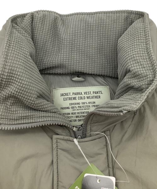 FREAK'S STORE（フリークスストア）FREAK'S STORE (フリークスストア) PRIMALOFT MONSTER COAT グレー サイズ:Lの古着・服飾アイテム