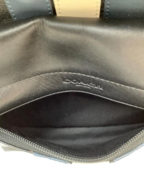 COACH（コーチ）COACH (コーチ) リュック　シグネチャー ネイビーの古着・服飾アイテム