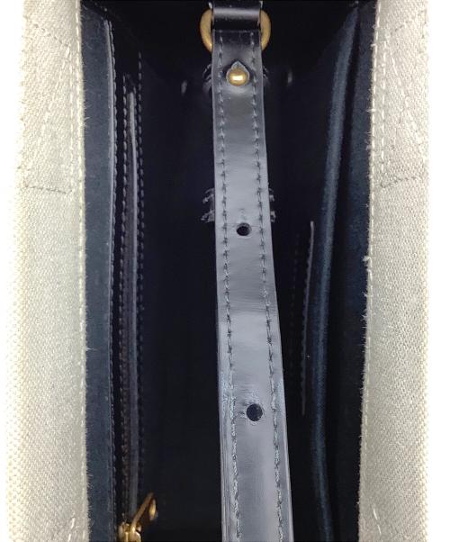 BALENCIAGA（バレンシアガ）BALENCIAGA (バレンシアガ) 2WAYバッグ　XS HARDWARE ベージュ×ブラックの古着・服飾アイテム