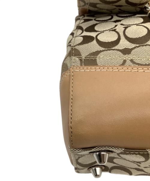 COACH（コーチ）COACH (コーチ) ハンプトンズ シグネチャー サッチェル　ハンドバッグ ベージュの古着・服飾アイテム