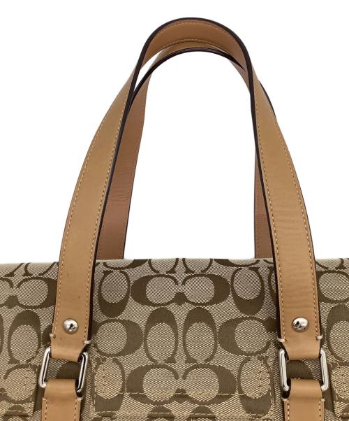 COACH（コーチ）COACH (コーチ) ハンプトンズ シグネチャー サッチェル　ハンドバッグ ベージュの古着・服飾アイテム
