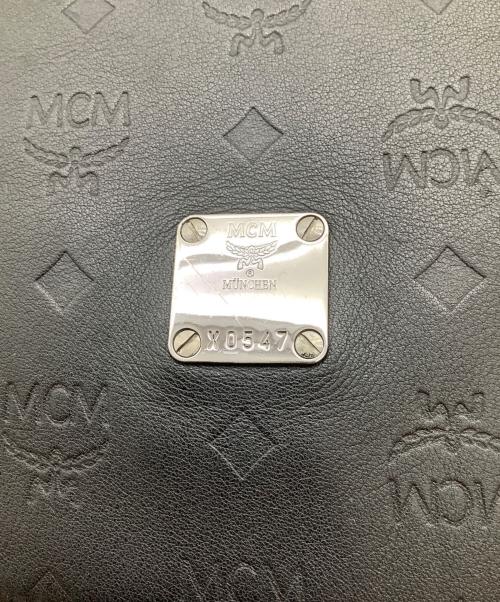 MCM（エムシーエム）MCM (エムシーエム) メッセンジャーバッグ ブラックの古着・服飾アイテム
