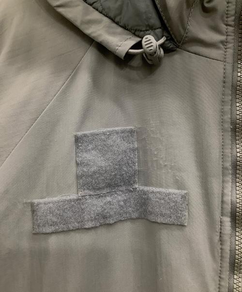 US ARMY（ユーエスアーミー）US ARMY (ユーエスアーミー) ECWCS GEN3 LEVEL7 JACKET ベージュ サイズ:Sの古着・服飾アイテム