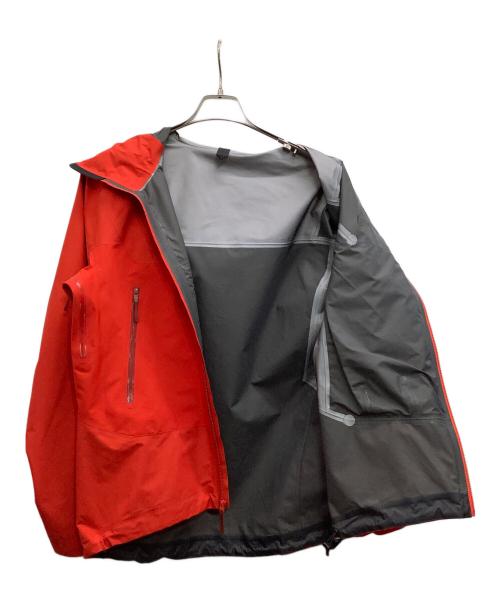 ARC'TERYX（アークテリクス）ARC'TERYX (アークテリクス) BETA SL HYBRID JACKET レッド サイズ:Sの古着・服飾アイテム