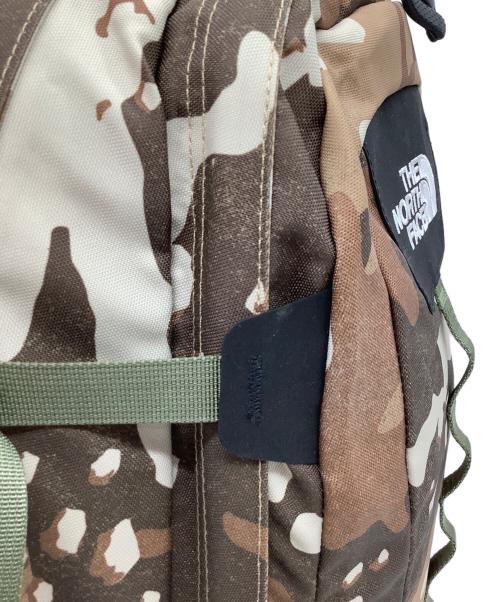 THE NORTH FACE（ザ ノース フェイス）THE NORTH FACE (ザ ノース フェイス) THE NORTH FACE Hot Shot CL （ホットショット クラシック） ベージュ×グリーンの古着・服飾アイテム