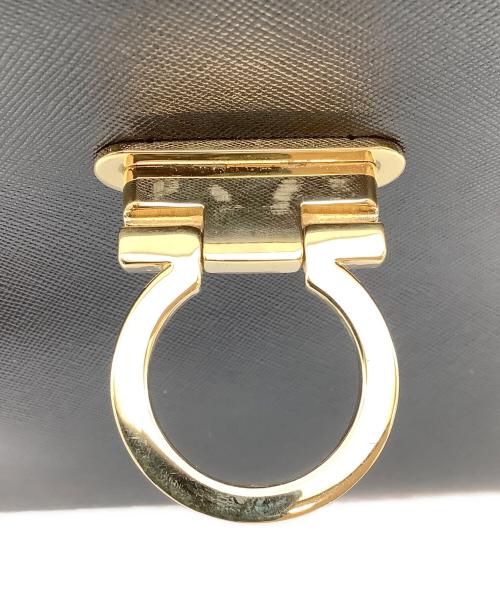 Salvatore Ferragamo（サルヴァトーレ フェラガモ）Salvatore Ferragamo (サルヴァトーレ フェラガモ) ガンチーニ　ハンドバッグ ブラックの古着・服飾アイテム