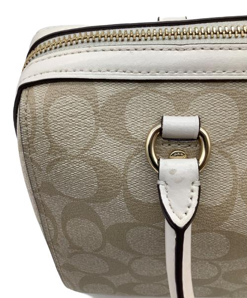 COACH（コーチ）COACH (コーチ)  ローアン サッチェル（Signature Rowan Satchel）　2WAYバッグ ベージュ×ホワイトの古着・服飾アイテム