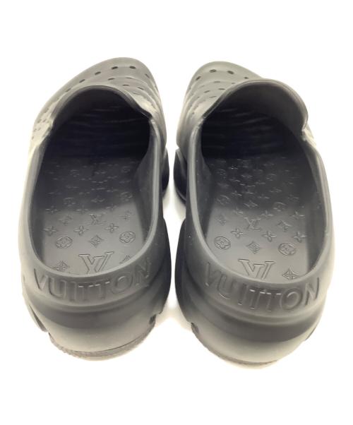 LOUIS VUITTON（ルイ ヴィトン）LOUIS VUITTON (ルイ ヴィトン) スリッポン シャーク・ラインサンダル ブラック サイズ:6の古着・服飾アイテム