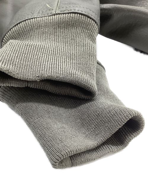 RICK OWENS（リックオウエンス）RICK OWENS (リック オウエンス) ハイネックパネルレザージャケット グレー サイズ:46の古着・服飾アイテム
