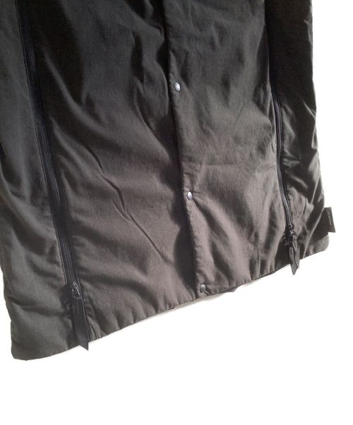 alk phenix（アルクフェニックス）alk phenix (アルクフェニックス) スナップボタンノーカラーベスト グレー サイズ:Lの古着・服飾アイテム