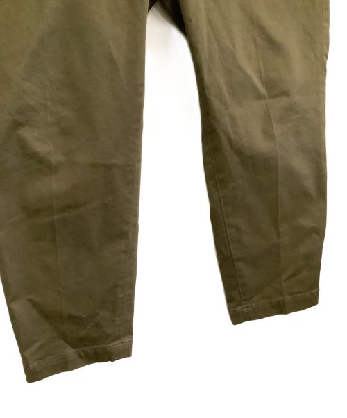 uniform experiment（ユニフォームエクスペリメント）uniform experiment (ユニフォームエクスペリメント) STRETCH TWILL RIBBED EASY PANTS ブラウン サイズ:3の古着・服飾アイテム