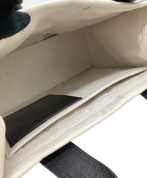 J&M DAVIDSON（ジェイ＆エム デヴィッドソン）J&M DAVIDSON (ジェイ＆エム デヴィッドソン) バブーシュカバッグ アイボリー×ブラック サイズ:表記なしの古着・服飾アイテム