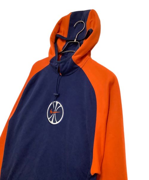 NIKE（ナイキ）NIKE (ナイキ) ワッペン付きプルオーバーパーカー オレンジ×ネイビー サイズ:Lの古着・服飾アイテム