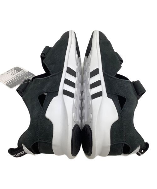 adidas（アディダス）adidas (アディダス) WHITE MOUNTAINEERING (ホワイトマウンテ二アニング) サンダル ADV Sandal ブラック×ホワイト サイズ:28の古着・服飾アイテム