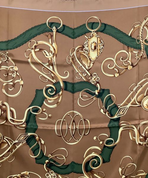 HERMES（エルメス）HERMES (エルメス) スカーフ カレ90 1950～1960年代 ベージュの古着・服飾アイテム