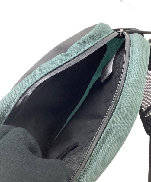 ARC'TERYX（アークテリクス）ARC'TERYX (アークテリクス) ウエストポーチ ブラック×グリーンの古着・服飾アイテム