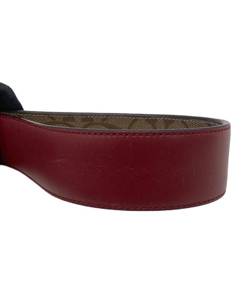 COACH（コーチ）COACH (コーチ) リバーシブルベルト シグネチャー ベージュ×レッドの古着・服飾アイテム