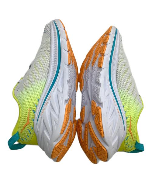 HOKAONEONE（ホカオネオネ）HOKAONEONE (ホカオネオネ) ランニングシューズ ホワイト×イエロー サイズ:25の古着・服飾アイテム