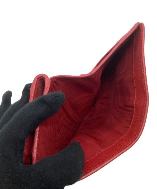 PRADA（プラダ）PRADA (プラダ) 2つ折り財布 レッドの古着・服飾アイテム