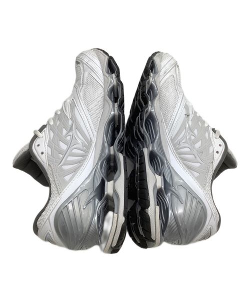 MIZUNO（ミズノ）MIZUNO (ミズノ) スニーカー ウェーブライダーβ ホワイト サイズ:27の古着・服飾アイテム