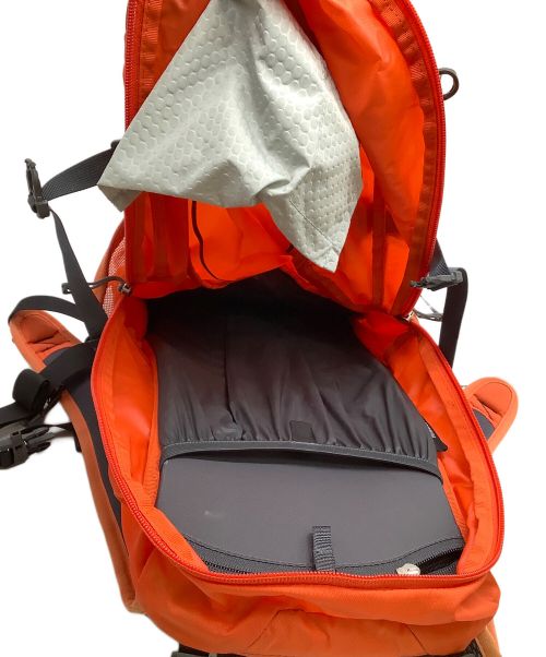 OSPREY（オスプレー）OSPREY (オスプレー) 登山リュック hikelite18 オレンジの古着・服飾アイテム