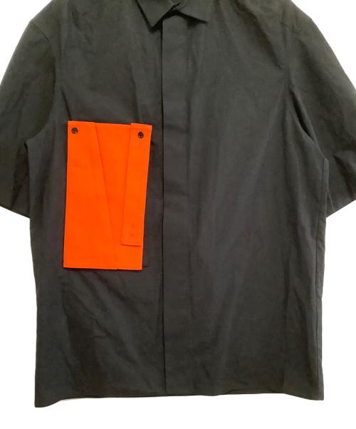 SARTOGRAPH（サートグラフ）SARTOGRAPH (サートグラフ) 半袖シャツ ブラック サイズ:Lの古着・服飾アイテム