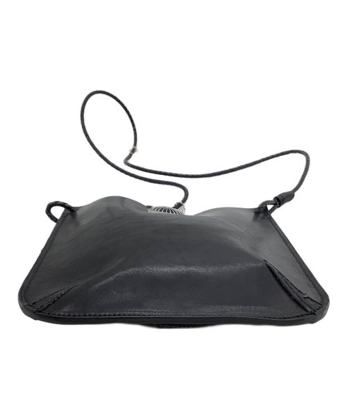 YANUK（ヤヌーク）YANUK (ヤヌーク) ROOSTER KING (ルースターキング) ポシェット ブラック 未使用品の古着・服飾アイテム