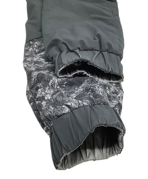 MUNSING WEAR（マンシングウェア）MUNSING WEAR (マンシングウェア) リバーシブル中綿ジャケット ブラック×グレー サイズ:Lの古着・服飾アイテム