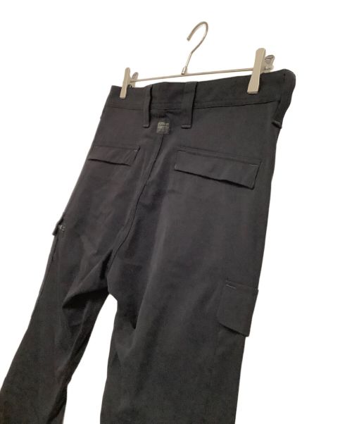 G-STAR RAW（ジースターロゥ）G-STAR RAW (ジースターロゥ) P-3 REGULAR CARGO TRAINER ブラック サイズ:31 未使用品の古着・服飾アイテム