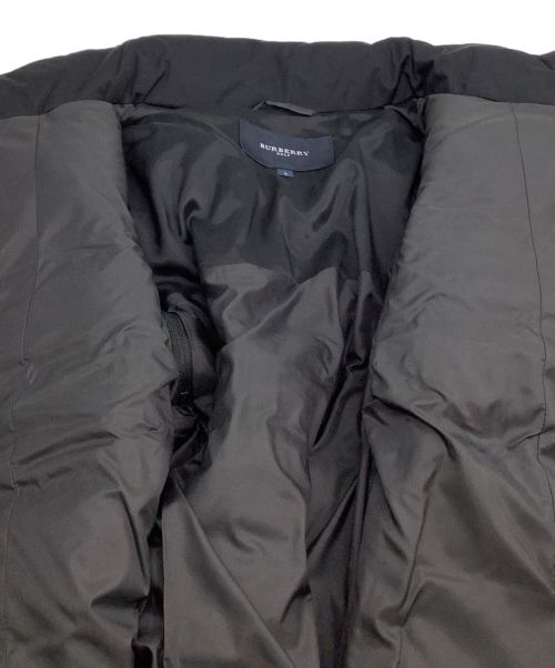 BURBERRY GOLF（バーバリーゴルフ）BURBERRY GOLF (バーバリーゴルフ) ダウンジャケット 袖ジップ付 ブラック サイズ:2 未使用品の古着・服飾アイテム