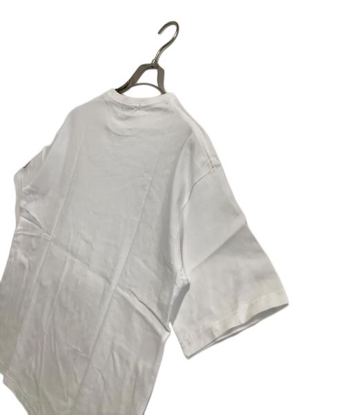 GB by BABA（ジービ バイ ババ）GB by BABA (ジービ バイ ババ) プリントTシャツ GB S/S Tee QUEEN 小泉今日子コラボ ホワイト サイズ:M 未使用品の古着・服飾アイテム