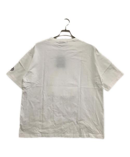 GB by BABA（ジービ バイ ババ）GB by BABA (ジービ バイ ババ) プリントTシャツ　GB S/S Tee QUEEN　小泉今日子コラボ ホワイト サイズ:M 未使用品の古着・服飾アイテム