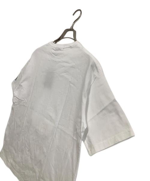 GB by BABA（ジービ バイ ババ）GB by BABA (ジービ バイ ババ) プリントTシャツ　GB S/S Tee QUEEN　小泉今日子コラボ ホワイト サイズ:M 未使用品の古着・服飾アイテム