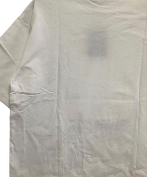 GB by BABA（ジービ バイ ババ）GB by BABA (ジービ バイ ババ) プリントTシャツ　GB S/S Tee QUEEN　小泉今日子コラボ ホワイト サイズ:M 未使用品の古着・服飾アイテム