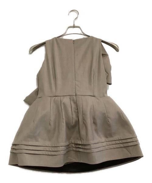 Bibiy.（ビビィ）Bibiy. (ビビィ) ノースリーブカットソー ベージュ サイズ:freeの古着・服飾アイテム