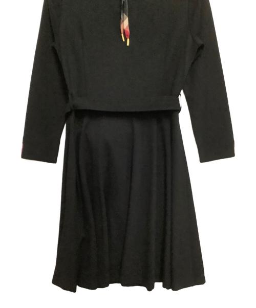 BLUE LABEL CRESTBRIDGE（ブルーレーベルクレストブリッジ）BLUE LABEL CRESTBRIDGE (ブルーレーベルクレストブリッジ) ワンピース ブラック サイズ:38の古着・服飾アイテム