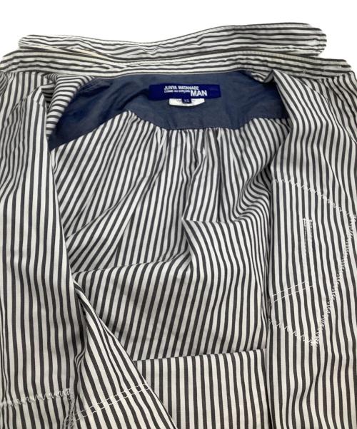 JUNYA WATANABE MAN（ジュンヤワタナベマン）JUNYA WATANABE MAN (ジュンヤワタナベマン) ボタンダウンシャツ ホワイト×グレー サイズ:XSの古着・服飾アイテム