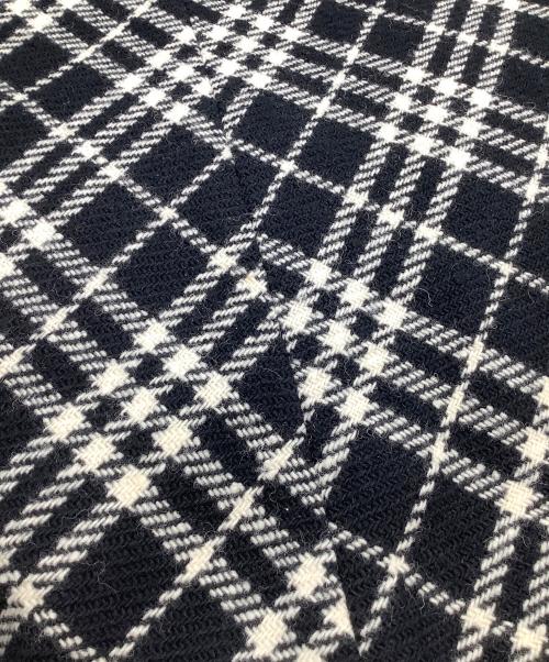 BURBERRY LONDON（バーバリーロンドン）BURBERRY LONDON (バーバリーロンドン) スカート ブラック×ホワイト サイズ:36の古着・服飾アイテム