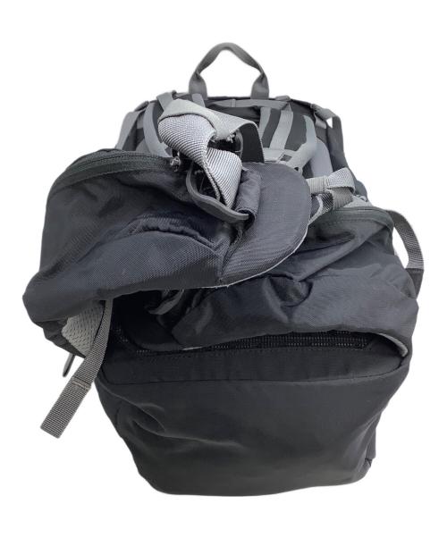 Columbia（コロンビア）Columbia (コロンビア) バックパック  Newton Ridge 36L ブラックの古着・服飾アイテム