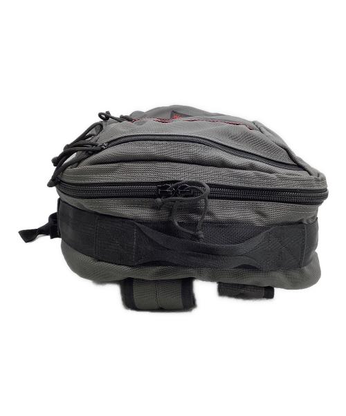 BRIEFING（ブリーフィング）BRIEFING (ブリーフィング) バックパック SQ PACK グレー×ブラックの古着・服飾アイテム