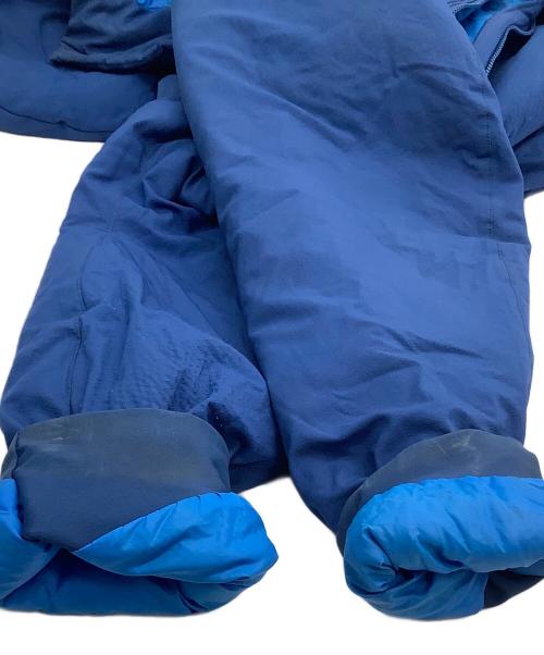 ARC'TERYX（アークテリクス）ARC'TERYX (アークテリクス) 中綿ジャケット 	atom ar hoody ブルー サイズ:Mの古着・服飾アイテム